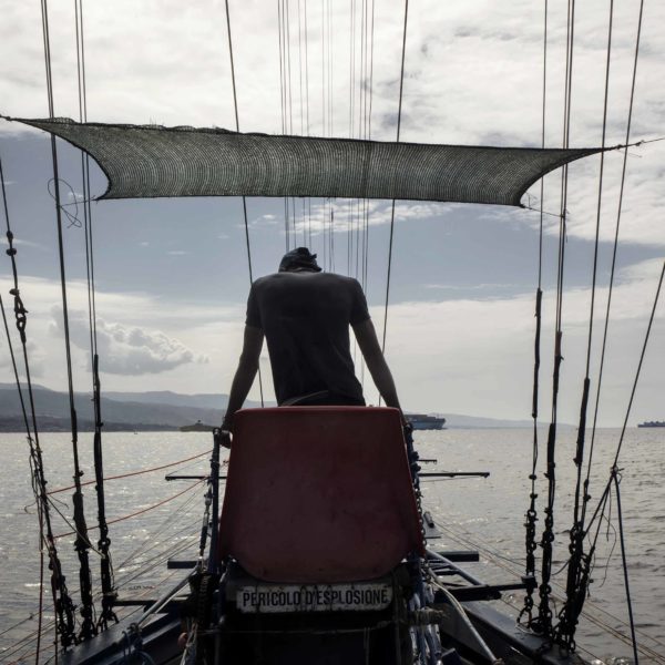 Fishing the swordfish to Stretto of Messina (Sicily) with Arena family on Simone boat.
Story about passing the fishing tradition by father to son.
Fight between human and animal, men against fish.