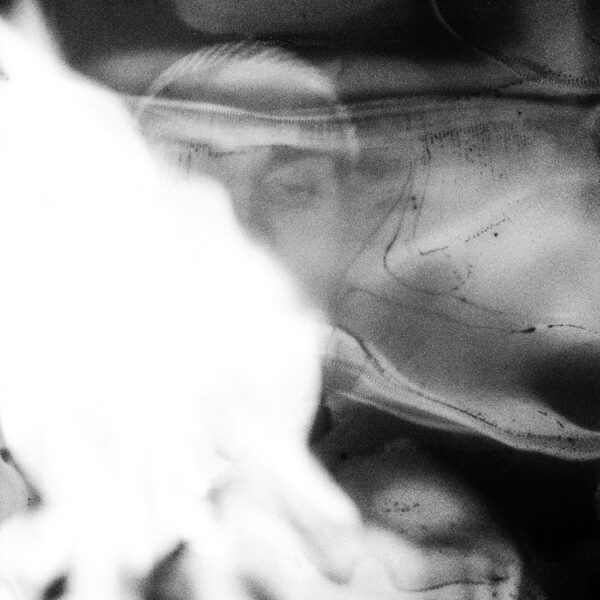 48_1637-7A